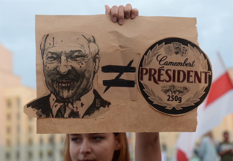 Lukashenko, cuestionado tras las elecciones (EFE)