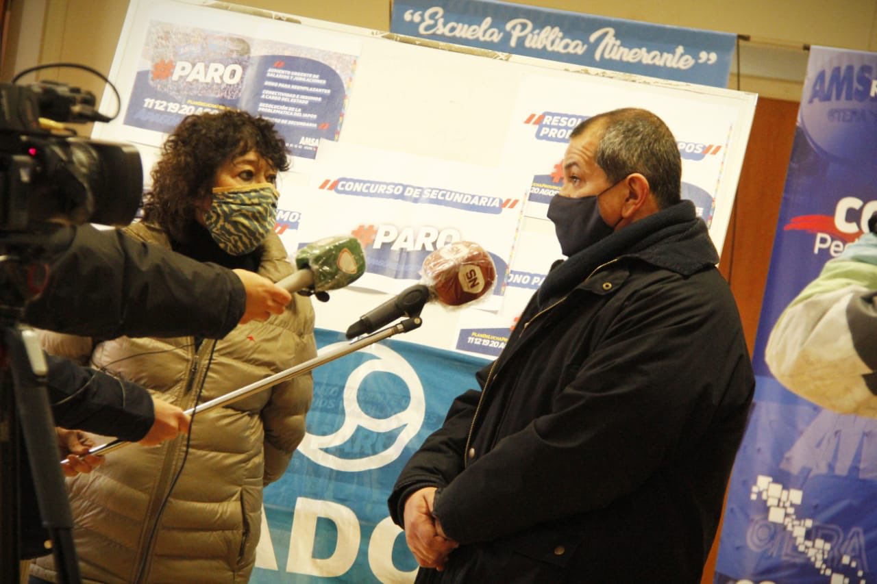 Docentes redoblan el plan de lucha contra el gobierno de Perotti