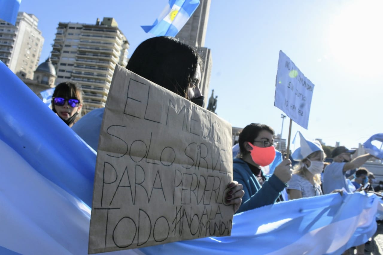Los anticuarentena en el Monumento