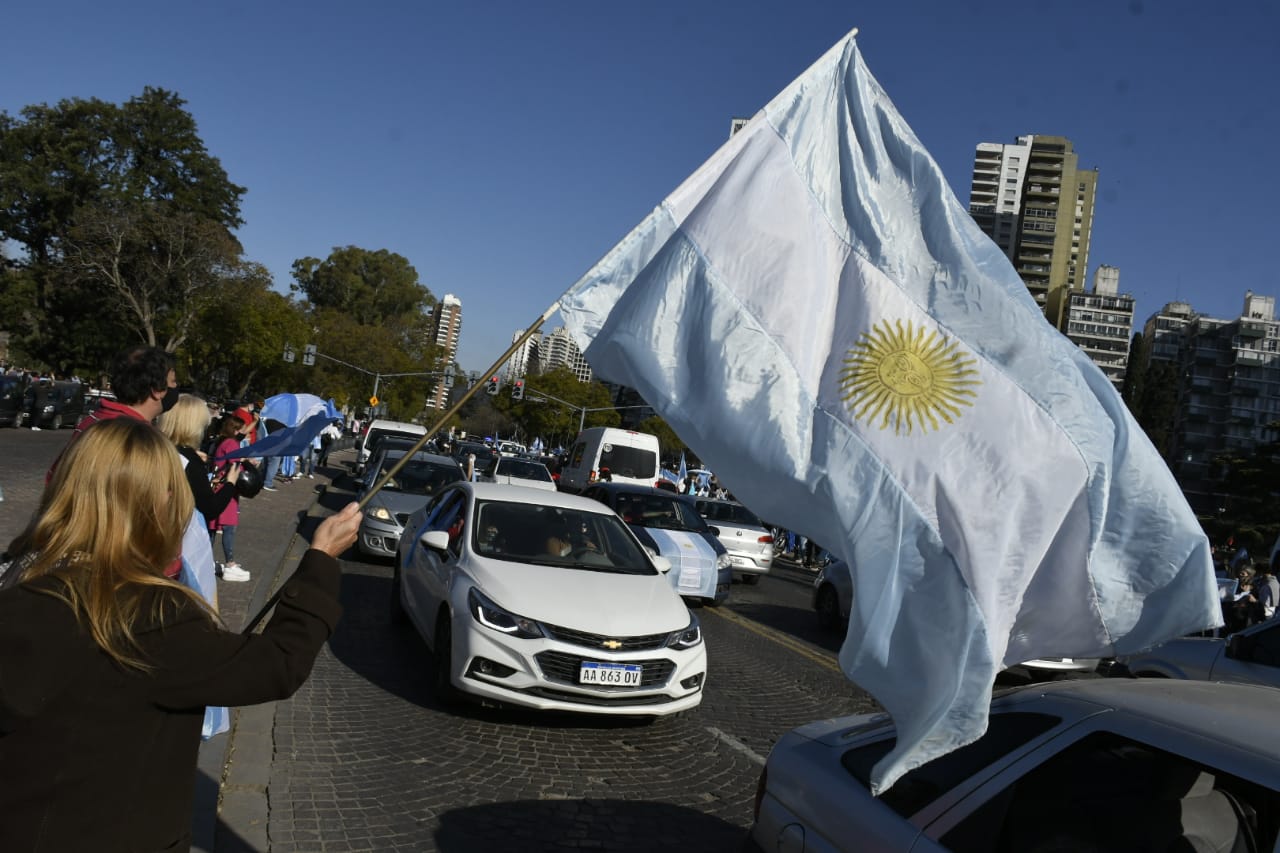 Los anticuarentena en el Monumento