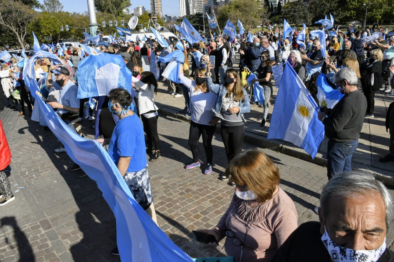 Los anticuarentena en el Monumento