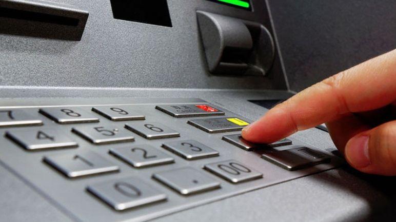 Los montos son de 3 mil pesos para activos y 2400 para pasivos. Todos provinciales.