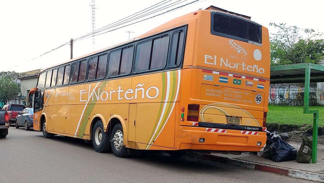 Detuvieron a los pasajeros de un micro con permisos falsos