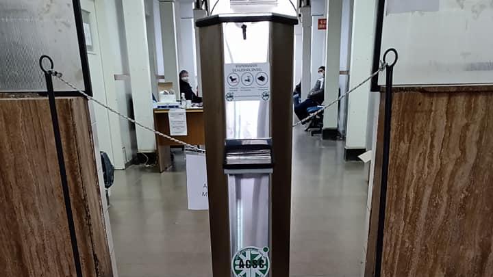 El San Carlos sumó dispensers de alcohol líquido en sus ingresos.