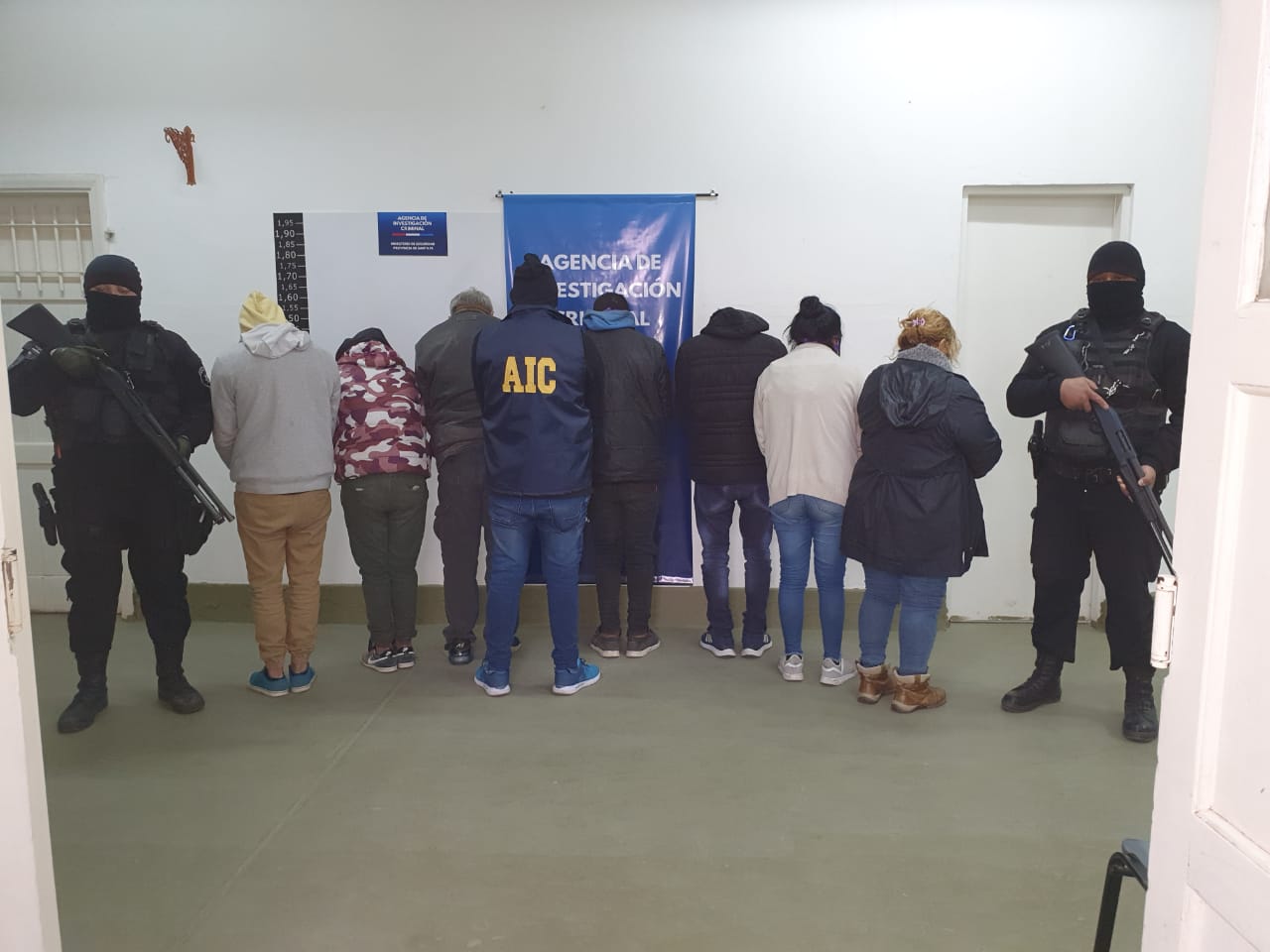 Desarticulan banda narco de "los Rostro" en barrio Cristalería