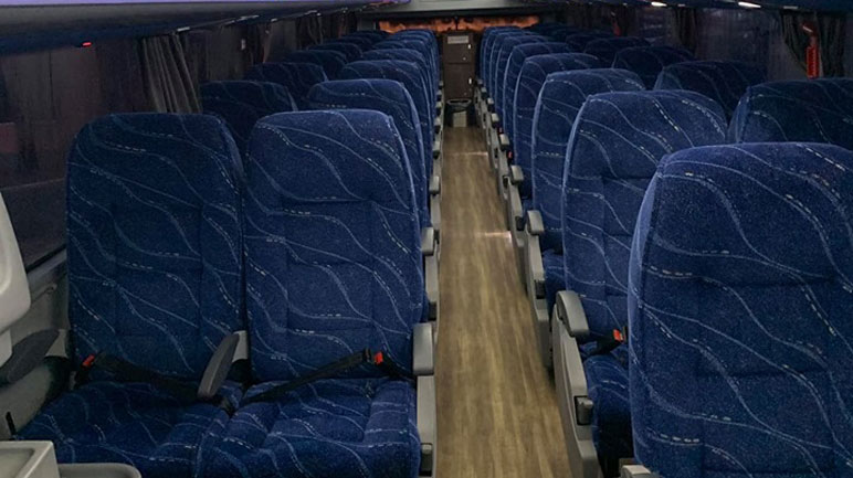 Así son por dentro los colectivos que viajarán hasta Buenos Aires.