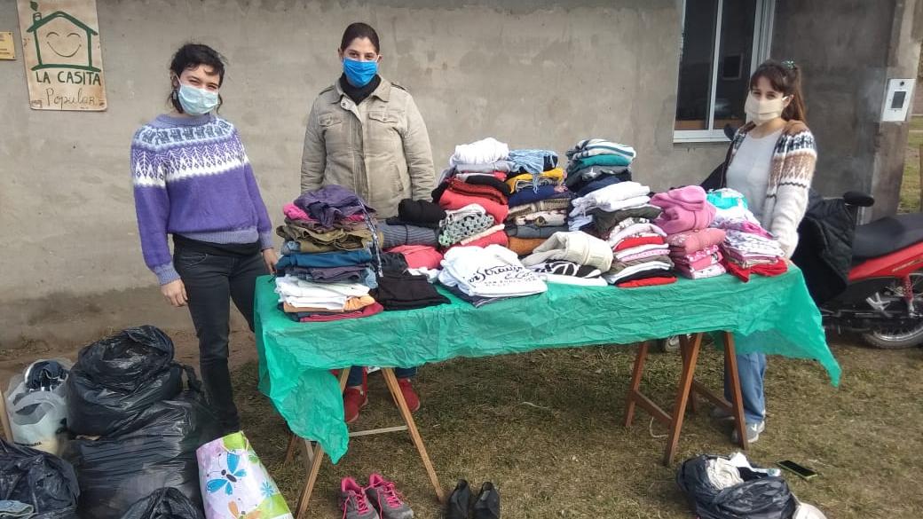 Gran movida solidaria de estudiantes de Veterinarias y 'La Casita Popular'.