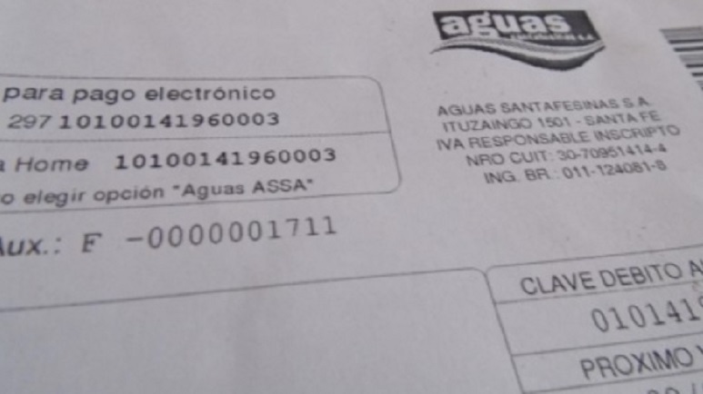 La factura de aguas se entregó sobre la hora y siguen los repartos.