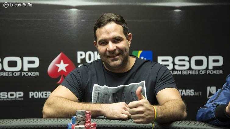 El número de jugadores de poker online creció exponencialmente durante la cuarentena.