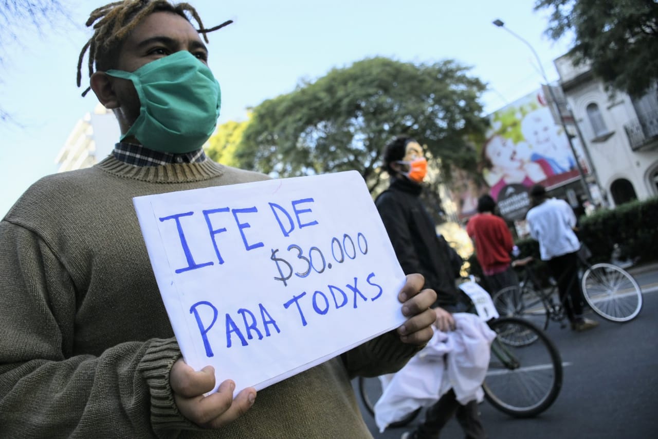 La movilización comenzó a las 10 de la mañana. (Foto: Rosario Plus)