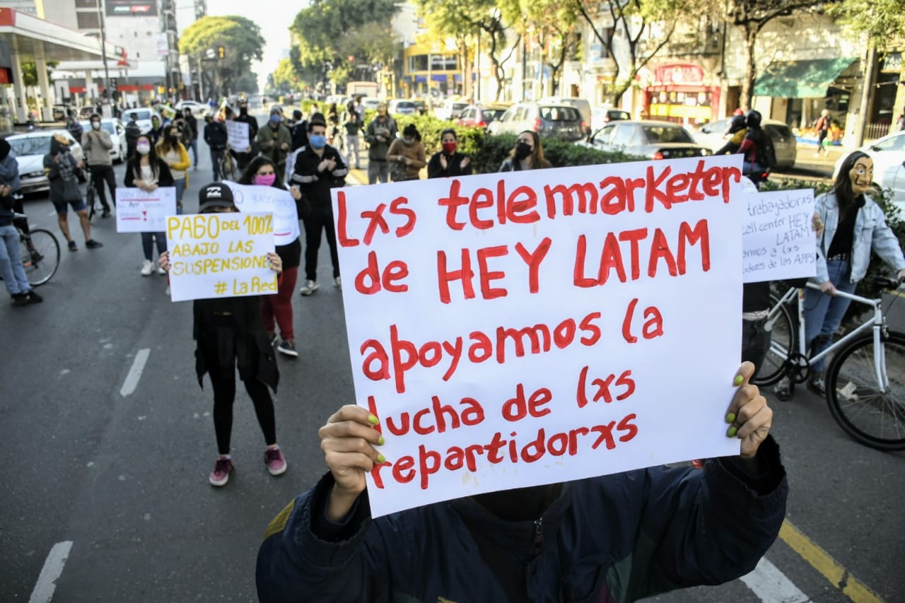 La movilización comenzó a las 10 de la mañana. (Foto: Rosario Plus)