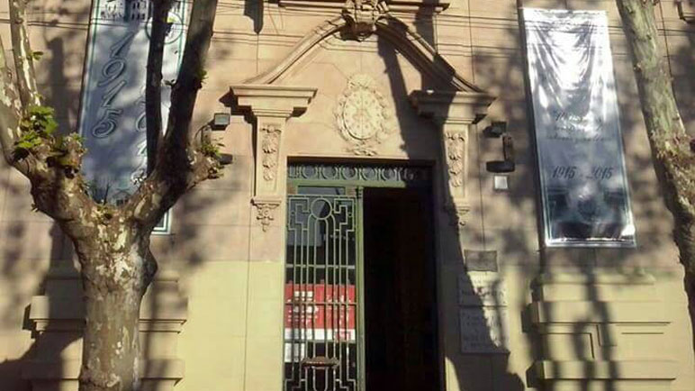 La Escuela Normal frente a otro aniversario.