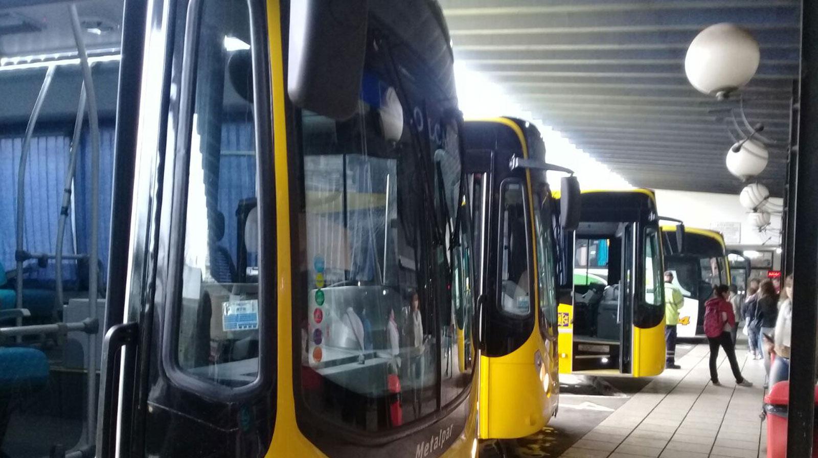 Mañana serán 11 los días sin transporte público en Santa Fe.