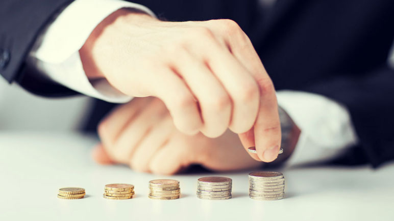 La Provincia abrió varias líneas para traer aire a la economía.