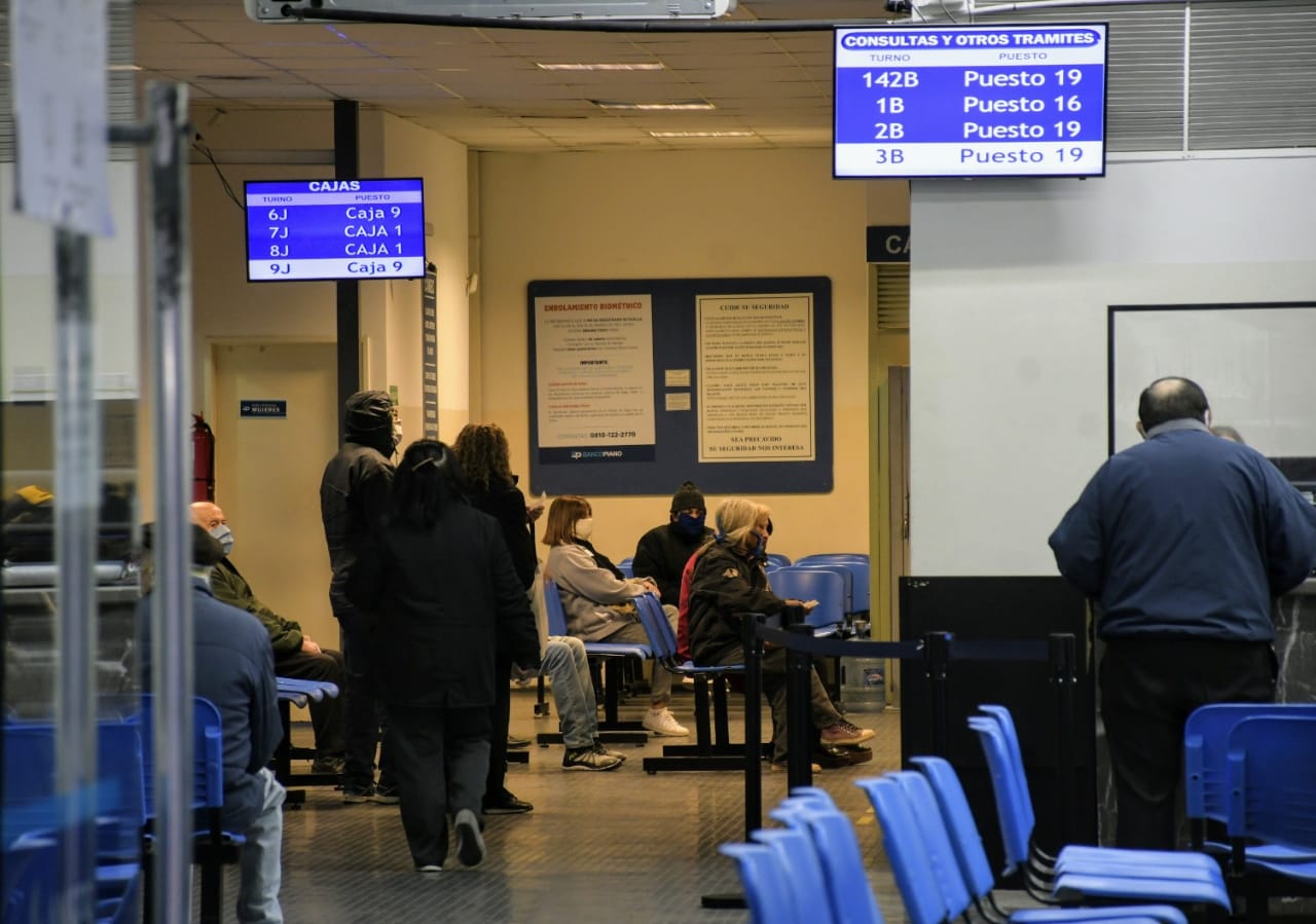 La nueva etapa de la cuarentena no incrementó el flujo de gente en el centro. (Foto: Rosario Plus)
