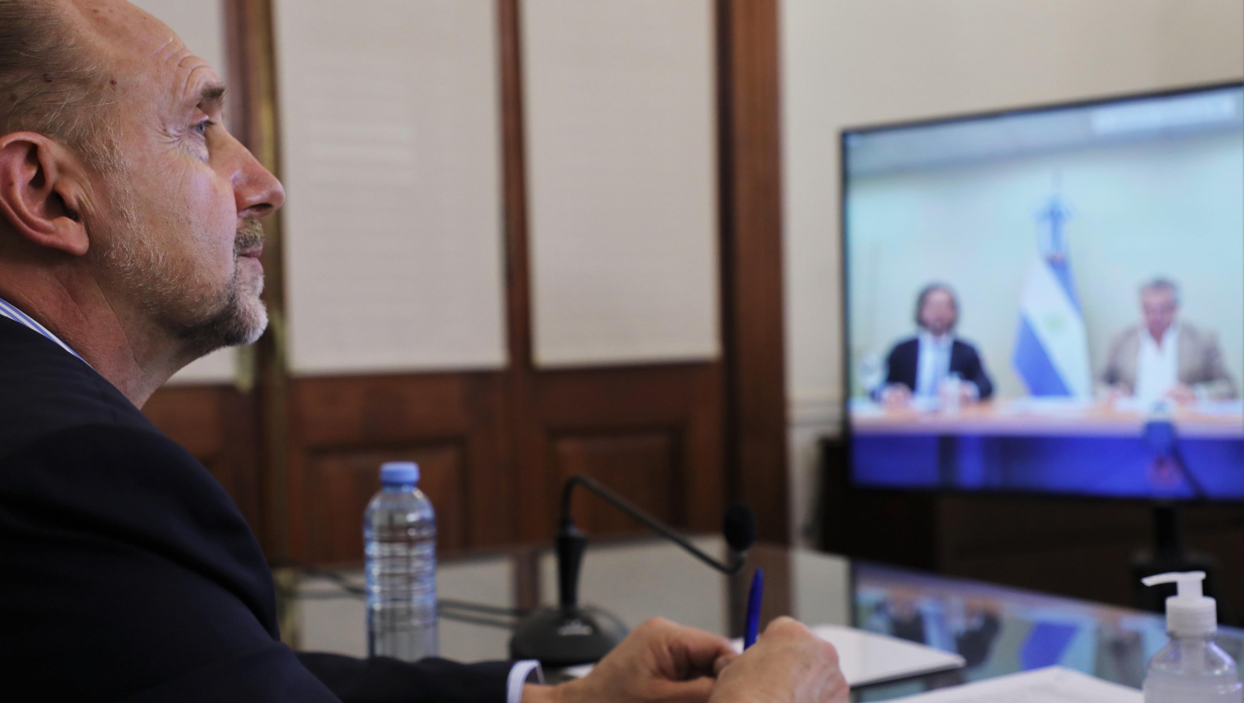 Habrá teleconferencia este martes con presidentes comunales e intendentes.