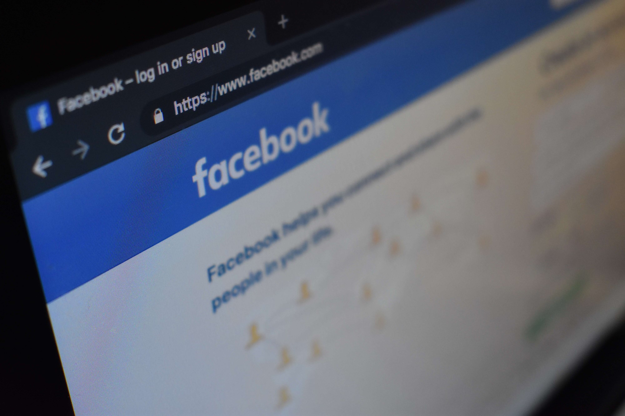 Facebook permitirá "cobrar entrada" para transmisiones en vivo 