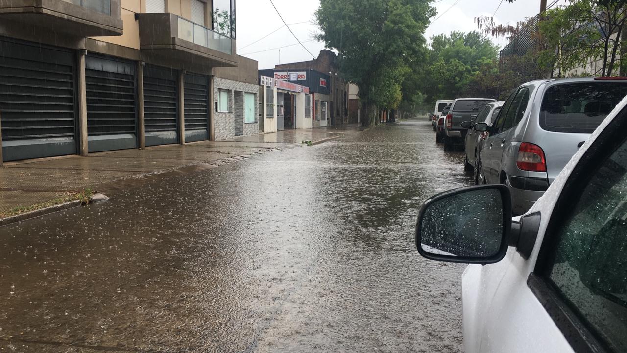 La lluvia traerá una baja considerable de la temperatura.