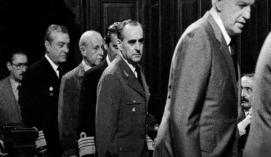 Los represores en el comienzo del juicio por los crímenes de lesa humanidad.