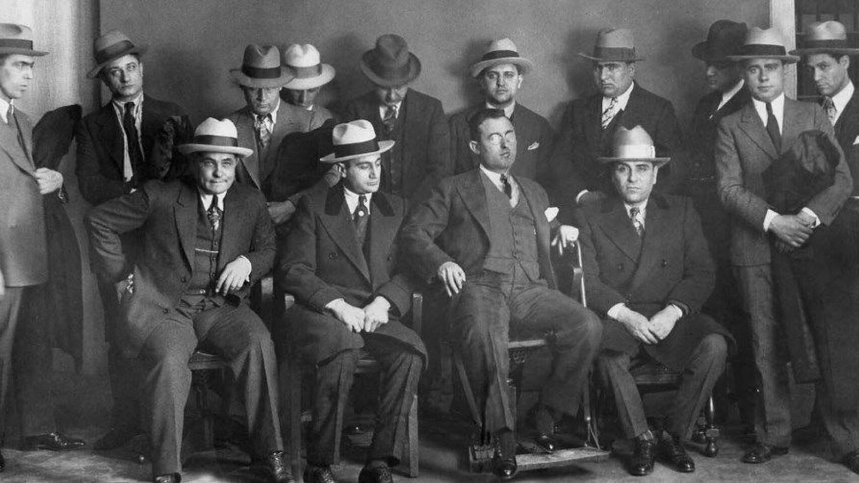 La mafia italiana dona comida para los más afectados por la cuarentena