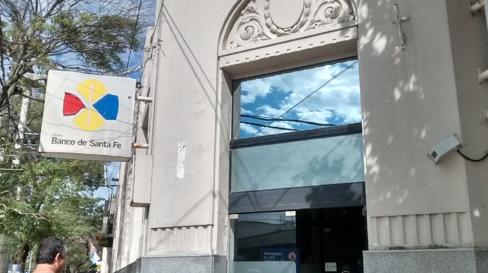 Recordá que este viernes los bancos no atienden al público