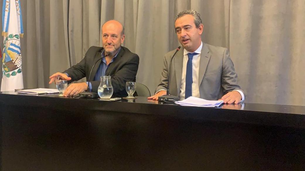 Pablo Javkin junto a Leonardo Caruana (Foto: @radiofonica1007)