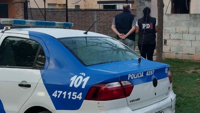 Dos detenidos en allanamientos en Arequito.