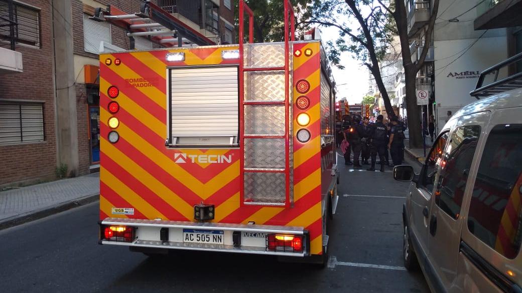 Un incendio devastó un departamento en el microcentro