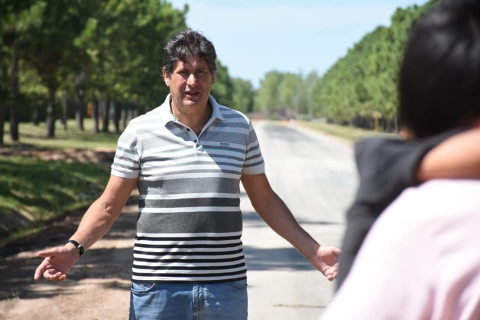 Santacroce: "No puedo pedirle ayuda a Perotti todos los meses"