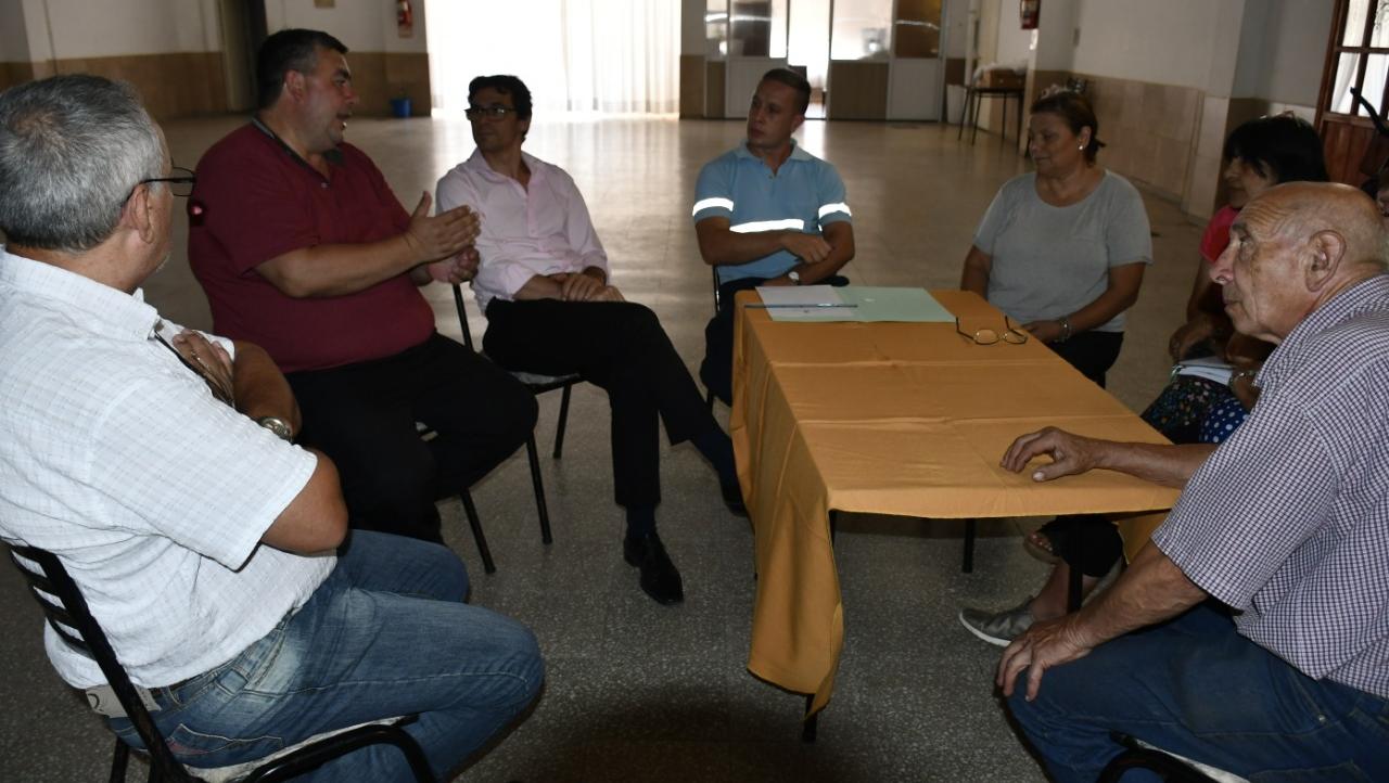 La reunión fue en horas de la mañana.