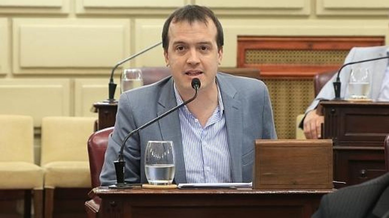 Joaquín Blanco: "El oficialismo quiere meter un caballo de Troya".