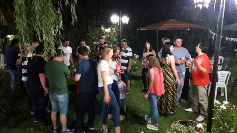 Los integrantes de Radio Casilda y Casilda Plus tuvieron su brindis de fin de año