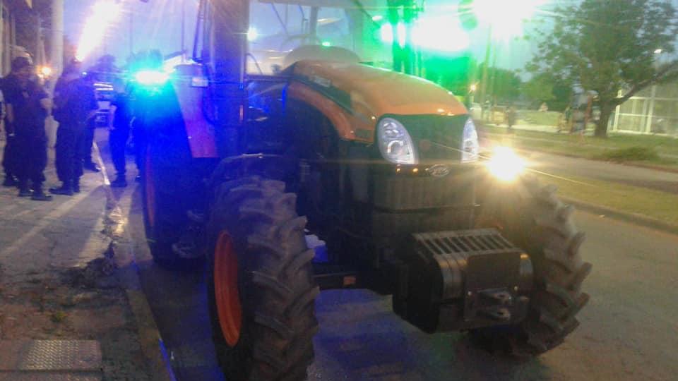 Encontraron el tractor robado en Amstrong.
