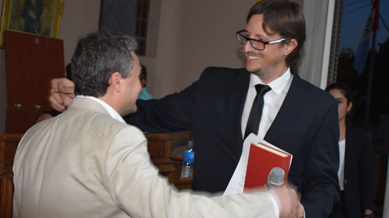 La jura de Walter Palanca ante Pablo Zanetti.