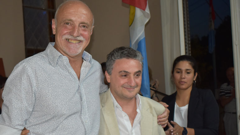 Pedro Sanitá renovó su banca.