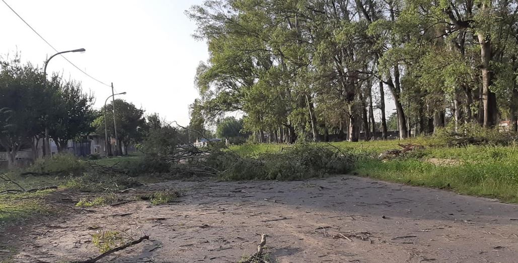 Consecuencias del temporal en Villa Gobernador Gálvez.
