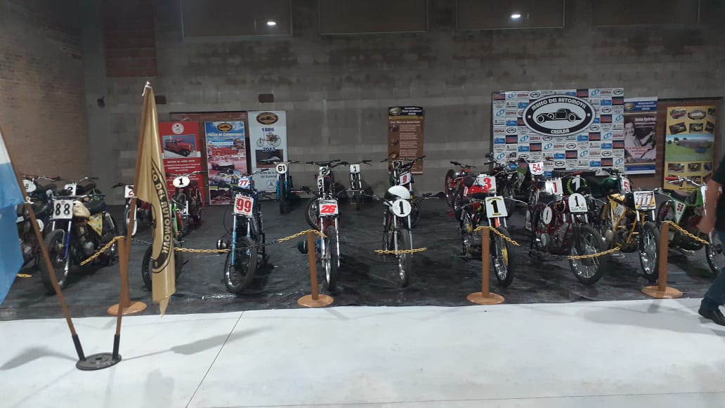 Gran encuentro de ex pilotos de motociclismo de todos los tiempos.