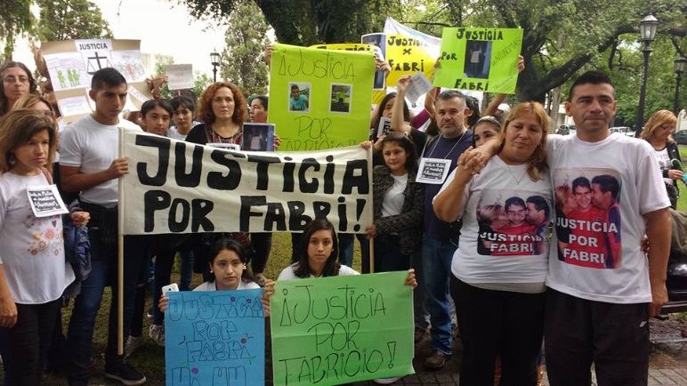 Los familiares de Fabricio reclamaban justicia y el juicio comenzó tres años después