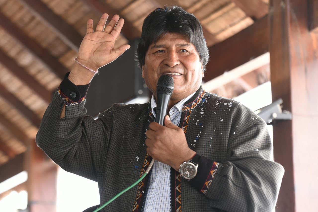 Evo Morales denunció un golpe de Estado planeado por la derecha
