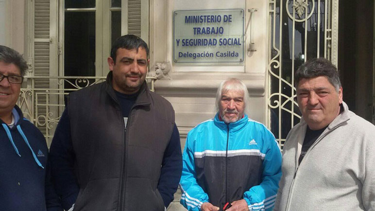 Los empleados comunales de Chabás todavía no vuelven a sus puestos activos.