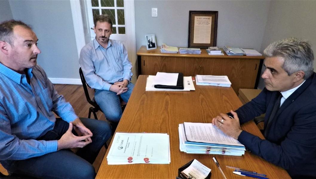 Referentes de Renatre y de la UNR se reunieron el pasado martes.