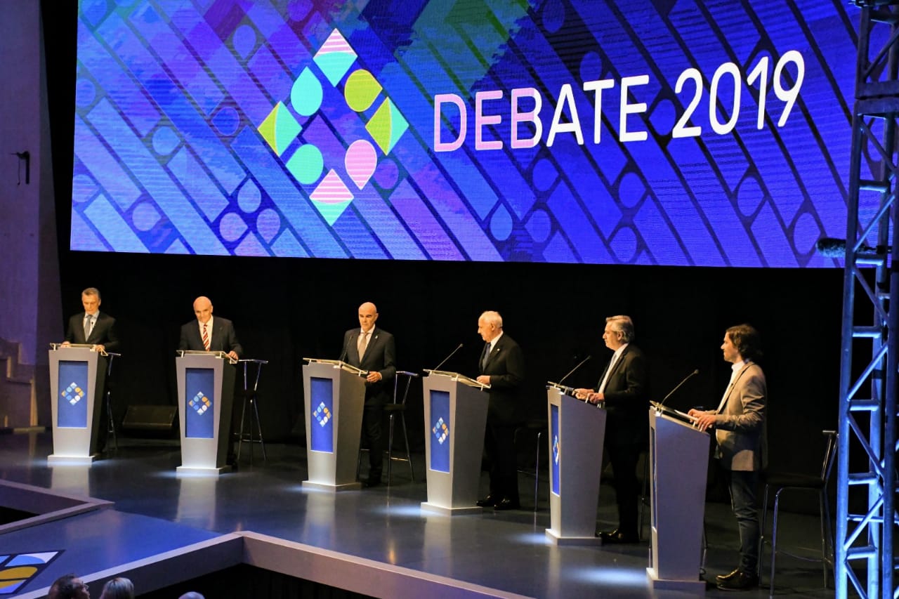 Candidatos en el Debate 2019. (Foto: Rosario Plus)
