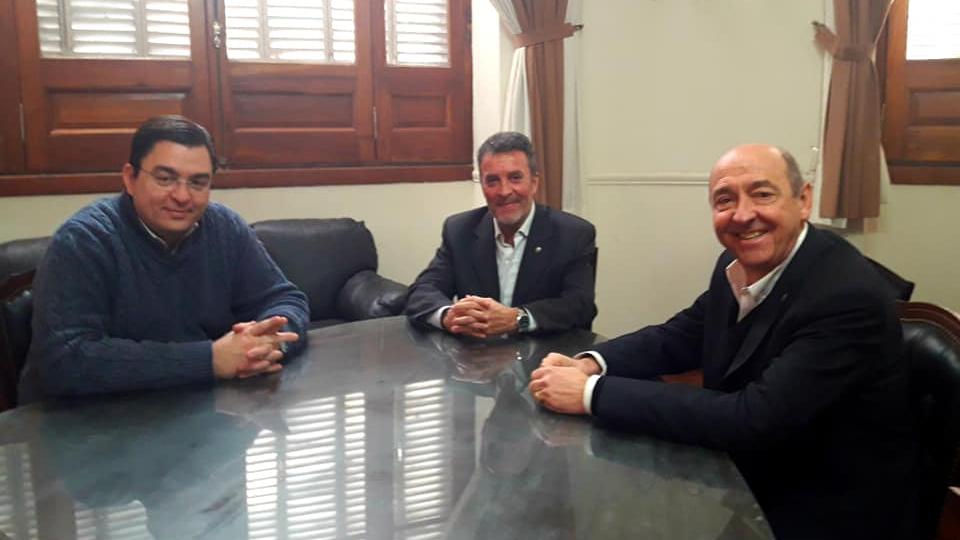 El intendente, Torres y el ministro Álvarez se encontraron en julio.