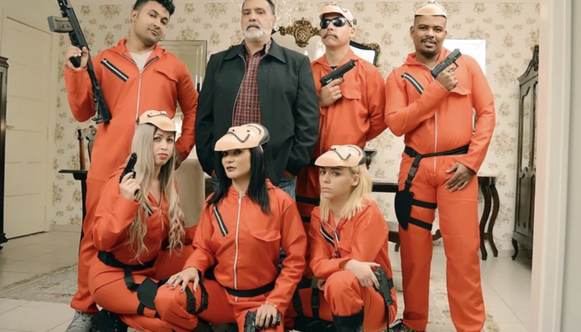 El elenco de la versión XXX de La casa de papel. 