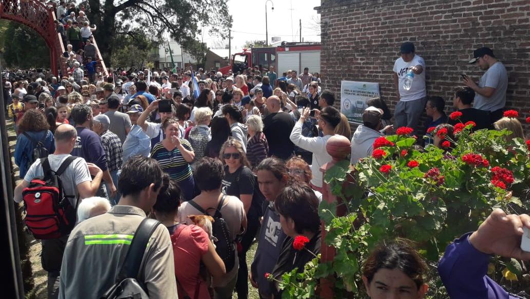 Una multitud recibió al Tren Solidario en la ciudad.