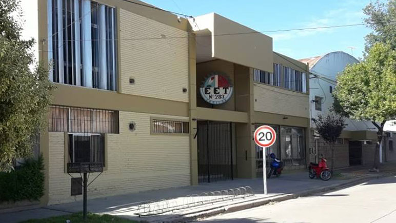 Desde la escuela dieron a conocer un comunicado.