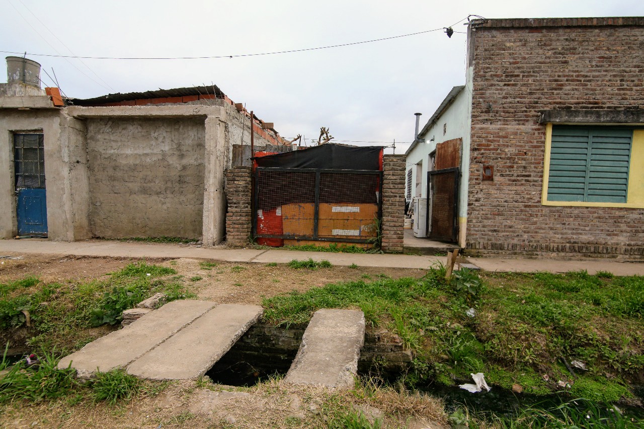La vivienda del barrio Toba donde quedó a la luz un grave drama familiar.