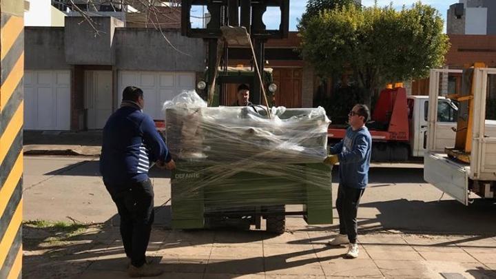 La llegada de los tornos al taller.
