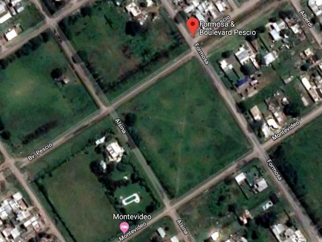 Los lotes pertenecen al barrio Nueva Roma "D".