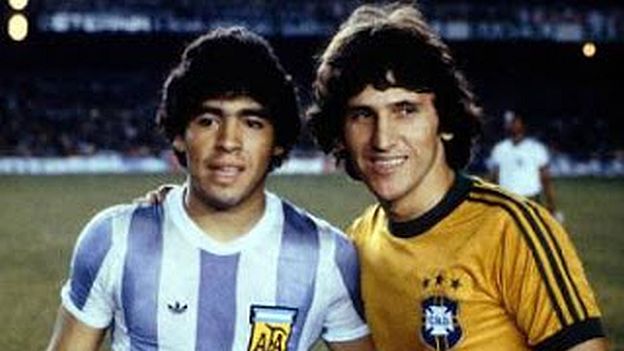 Era la primera vez que Diego jugaba con la 'Albiceleste'.